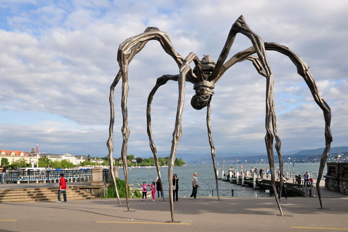 مجسمه «مامان» شاهکاری در قامت عنکبوت عظیم‌الجثه