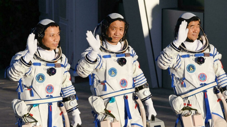 چین تا ۲۰۳۲ برترین قدرت فضایی جهان می شود