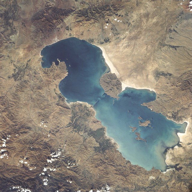 آیا دریاچه ارومیه نفس‌های آخرش را می‌کشد؟