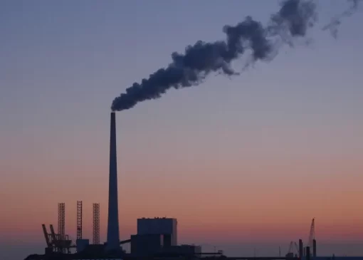 اروپا برای گذراندن زمستان به زغال سنگ روی آورده