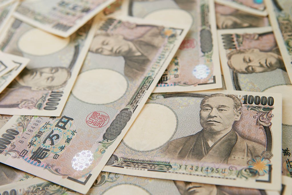ین ژاپن در برابر دلار