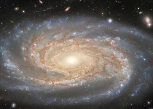 تصویر خیره‌کننده تلسکوپ فضایی هابل از یک کهکشان مارپیچی