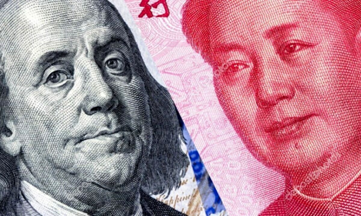 یوان تسلیم دلار می‌شود