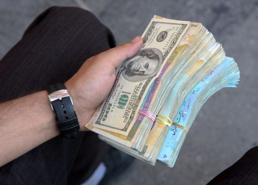 قیمت دلار دوشنبه 14 آذر اعلام شد